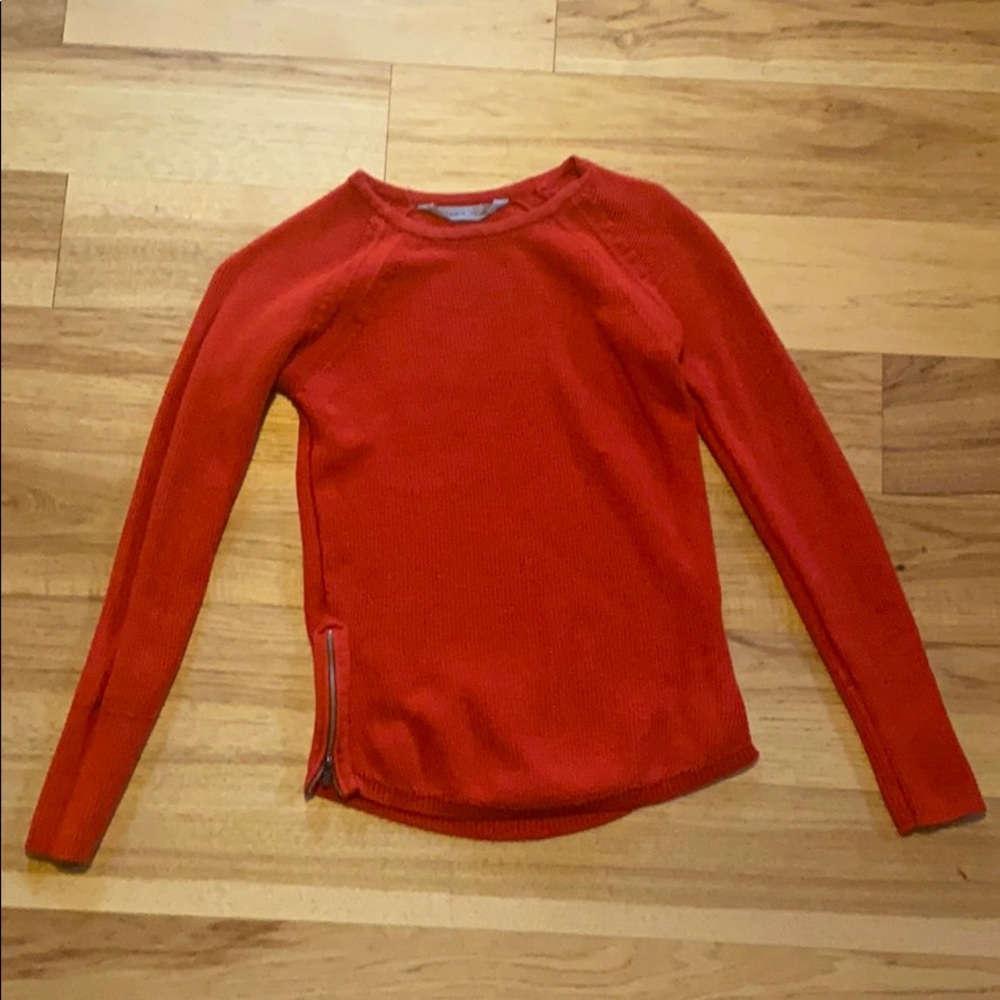 Athleta Sweater
